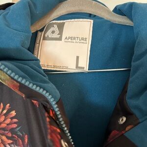 Aperture Jacket Sz L 10000 mm Waterproof Ski Snowboard Hooded Coat Black Floral